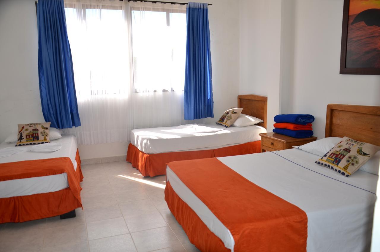 Hotel Punta De Aguila Некоклі Екстер'єр фото