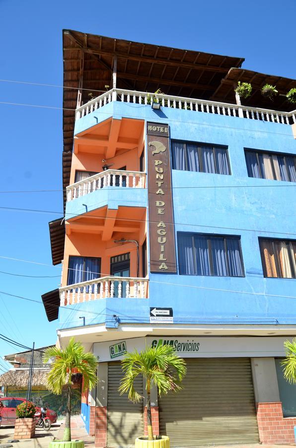 Hotel Punta De Aguila Некоклі Екстер'єр фото